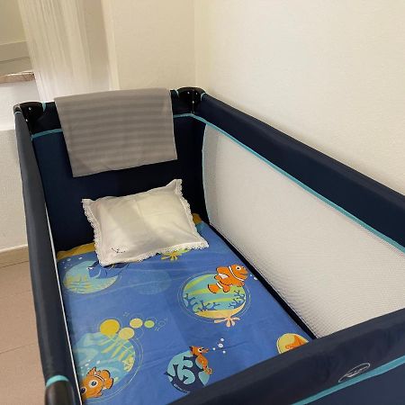 Red Ginger Apartment Ористано Екстериор снимка